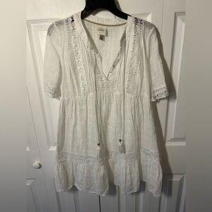 Knox Rose White Embroidered Crochet Tie-Neck Blouse